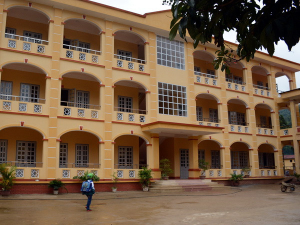 Mù Cang Chải vượt nỗi đau do lũ khai giảng đón năm học mới ảnh 1