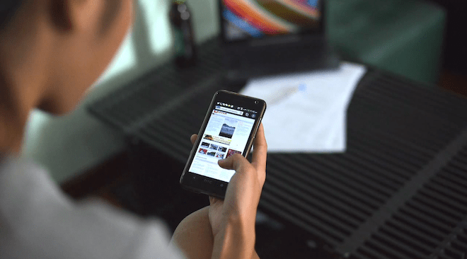 Reuters lên kế hoạch tính phí độc giả đối với một số bài viết ảnh 1