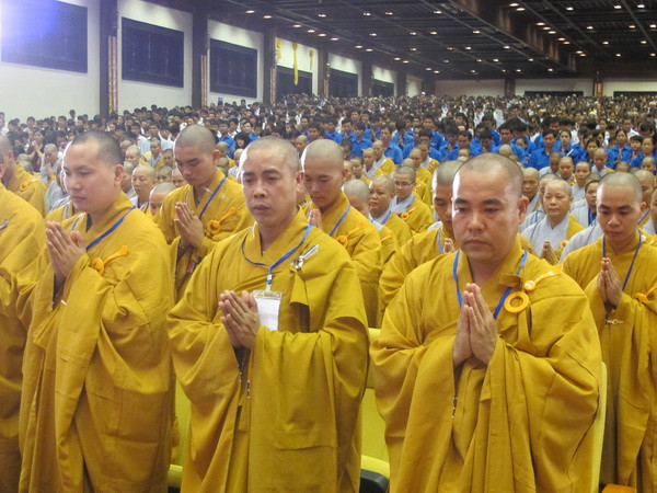 Góp ý dự thảo văn kiện Đại hội XII: Phát huy nguồn lực các tôn giáo ảnh 1