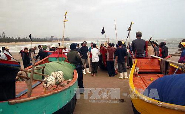 Tìm được thi thể ngư dân vụ tàu cá gặp nạn ở Quảng Bình ảnh 1