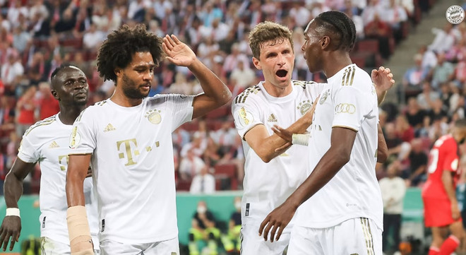 Bayern thẳng tiến vòng 2 DFB Cup bằng trận thắng tưng bừng ảnh 1
