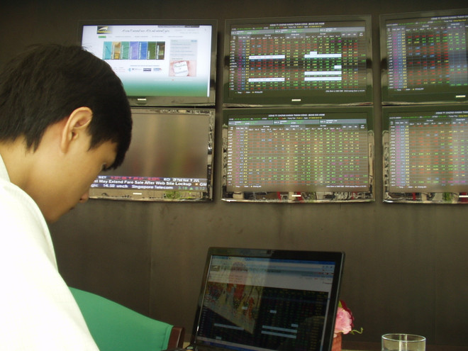 Thị trường chứng khoán sôi động trở lại, VN-Index tăng 11,68 điểm ảnh 1