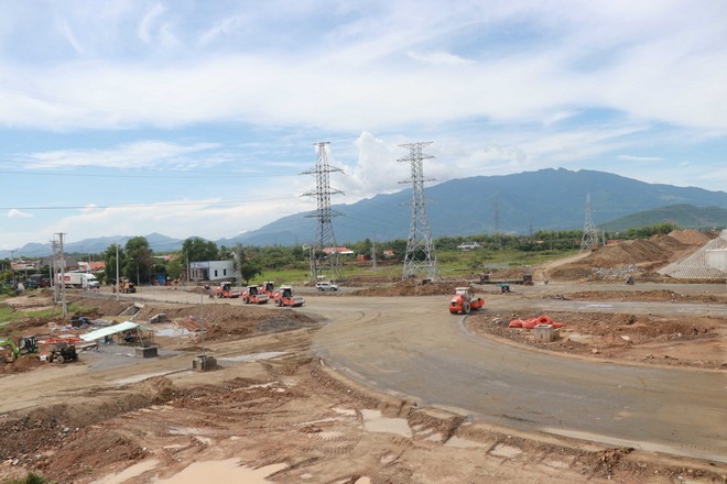 ttxvn_giai phong mat bang khanh hoa buon ma thuot (1).jpg