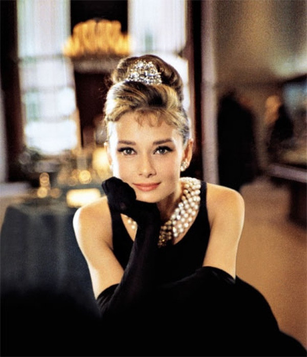 Audrey Hepburn - nàng thơ vĩ đại nhất của nhà thiết kế Givenchy ảnh 10