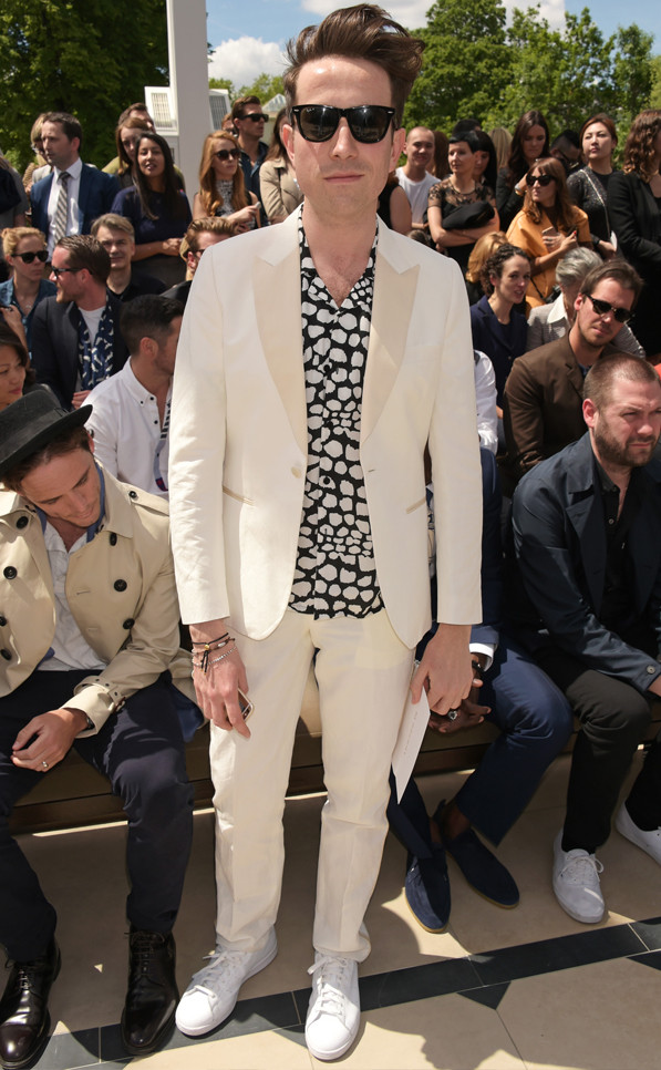 Burberry Prorsum Xuân Hè dành cho nam: Phá vỡ mọi quy chuẩn ảnh 14