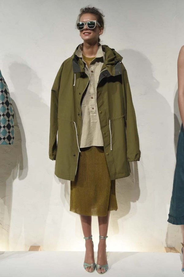 Sắc xanh quân đội - gam màu thời thượng không thể bỏ lỡ ảnh 3