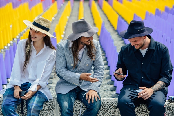 Vũ điệu phóng khoáng thống trị tại Tuần lễ Thời trang Milan ảnh 17