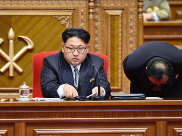 Sự kiện quốc tế tuần 9-15/5: Triều Tiên bất ngờ bắt thuyền Nga ảnh 1