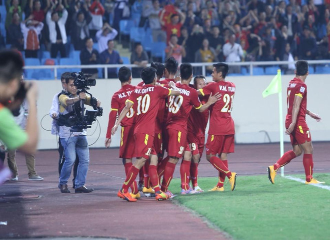 Công Vinh lập siêu phẩm, tuyển Việt Nam vẫn bị cầm hòa đáng tiếc ảnh 6