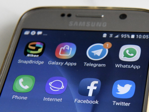 Facebook mạnh tay gỡ bỏ các bài đăng kích động bạo lực ảnh 1