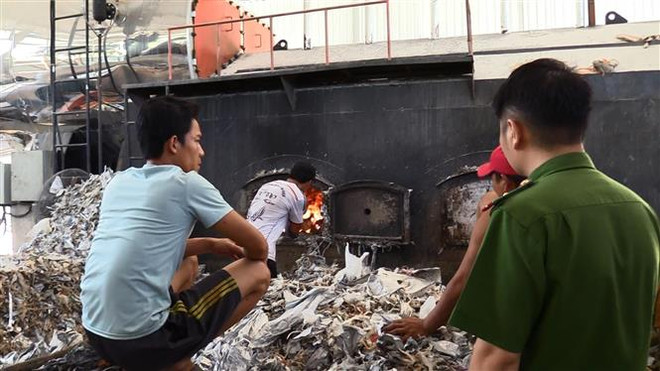 Bình Dương: Phát hiện doanh nghiệp vi phạm về xử lý chất thải ảnh 1