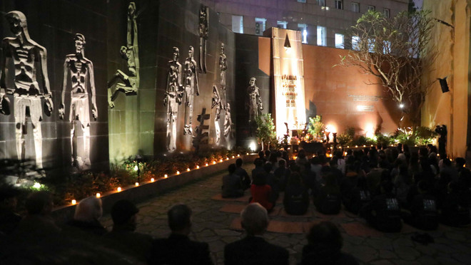 Ra mắt Tour Đêm Hỏa Lò 'Đêm thiêng liêng 3: Lửa thanh xuân' ảnh 1