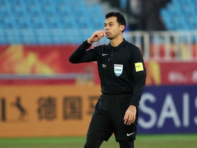 Công bố danh tính trọng tài bắt chính trận U23 Việt Nam-U23 UAE ảnh 1