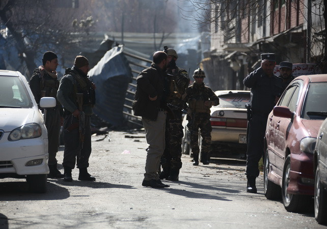 Tổng thống Afghanistan: Taliban phải chọn giữa Hồi giáo và khủng bố ảnh 1