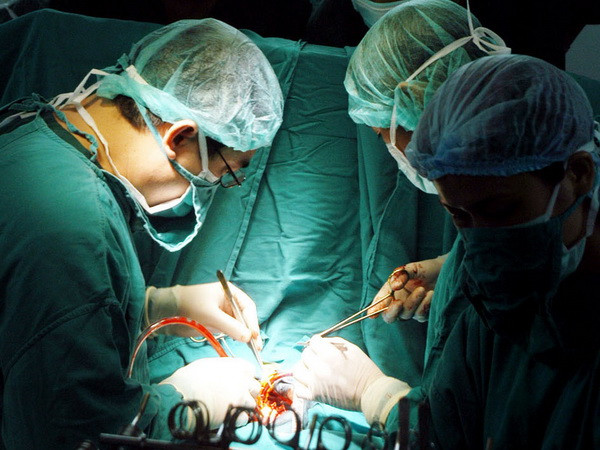 Cứu sống một nhạc sỹ bị ngưng tim kéo dài ở Cần Thơ ảnh 1