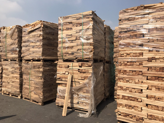 TP.HCM: Bắt giữ lô hàng gỗ xẻ xuất khẩu, trốn thuế gần 3 tỷ đồng ảnh 2