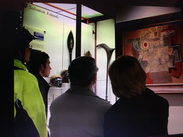 Mỹ thuật đương đại Việt Nam đến với công chúng Anh ảnh 1