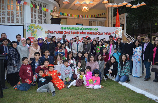 Đại sứ quán Việt Nam tại Lào và Ai Cập tổ chức tiệc đón Xuân ảnh 2