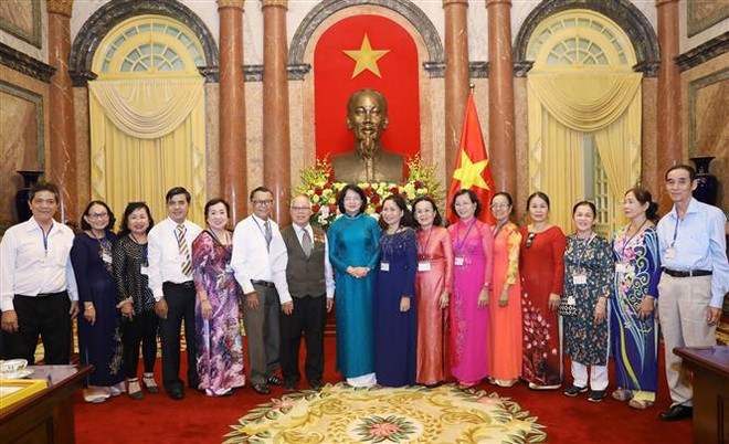 Phó Chủ tịch nước gặp mặt Cựu Đoàn Công tác xã hội Gia Định ảnh 1