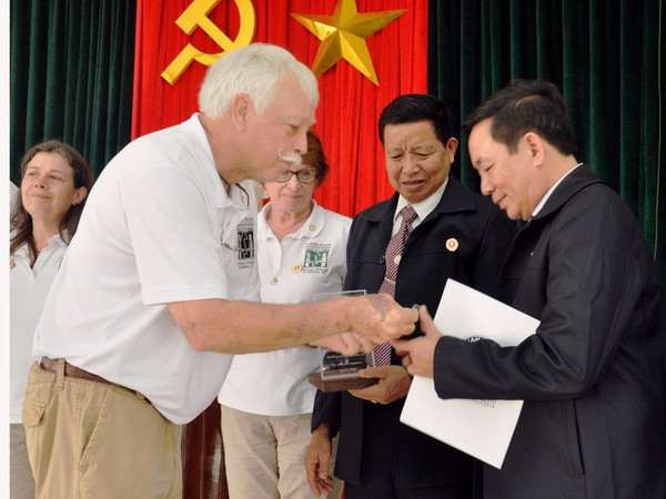 Lãnh đạo Liên hiệp các tổ chức hữu nghị tiếp đoàn trợ lý nghị sỹ Mỹ ảnh 1