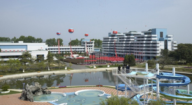 Hình ảnh hiếm hoi về hoạt động vui chơi giải trí ở Triều Tiên ảnh 1