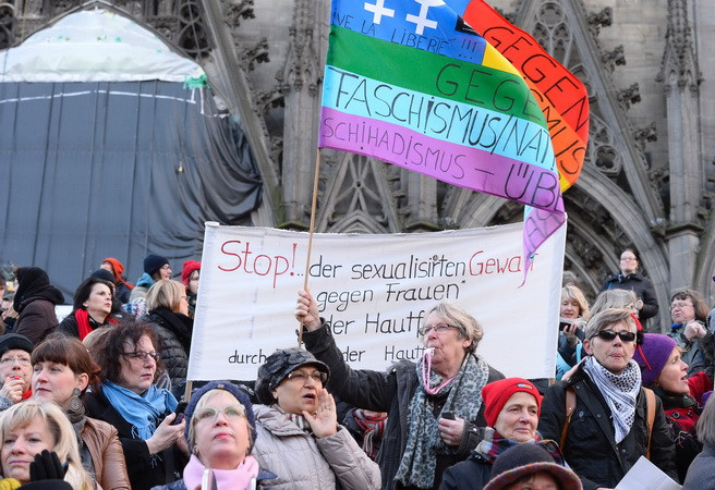 Đức: Gần 70.000 vụ phạm tội của người nhập cư trong 3 tháng ảnh 1