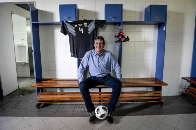 Huyền thoại World Cup 1978 muốn dẫn dắt đội tuyển Argentina ảnh 1