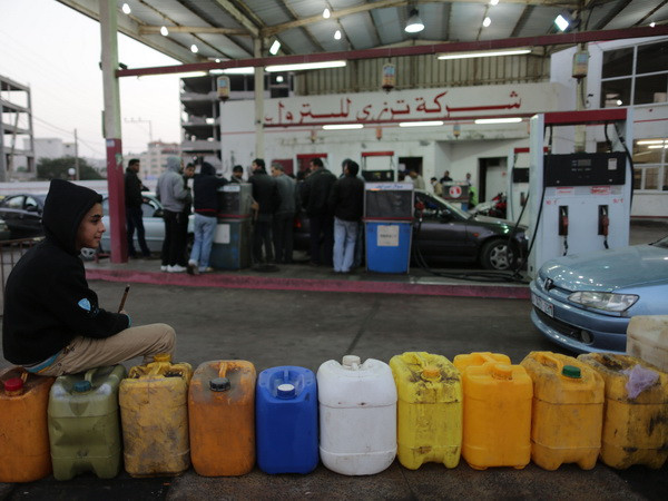 Giá dầu rơi xuống mức thấp nhất trong vòng bốn tháng qua ảnh 1