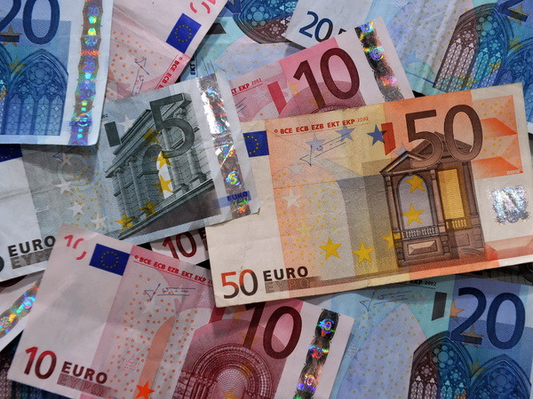 Đồng euro phục hồi nhờ hy vọng về một thỏa thuận cứu trợ Hy Lạp ảnh 1