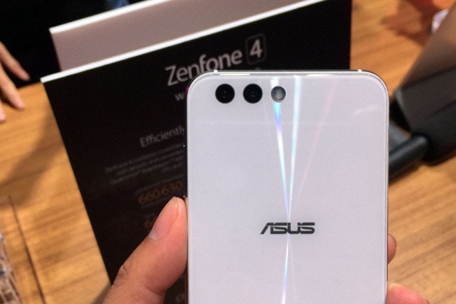 [Photo] Tận mắt thấy những chiếc smartphone ZenFone 4 đầu tiên ảnh 3