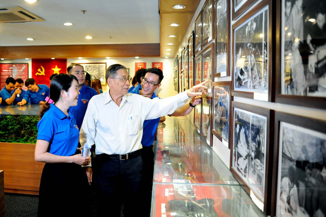 Tuổi trẻ TTXVN tiếp nối truyền thống vẻ vang các thế hệ đi trước ảnh 1