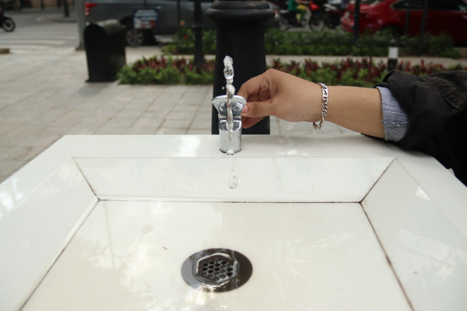 Trụ nước sạch miễn phí ở Hà Nội - Hiệu quả chưa như mong đợi ảnh 1
