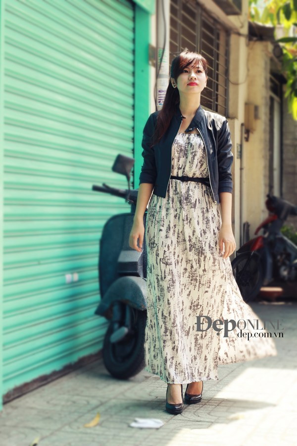Tham khảo ba cách phối đầm maxi duyên dáng đến công sở ảnh 5