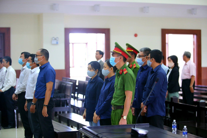 Bị cáo cầm đầu vắng, phiên phúc thẩm vụ Ngân hàng Phương Nam tạm hoãn ảnh 1