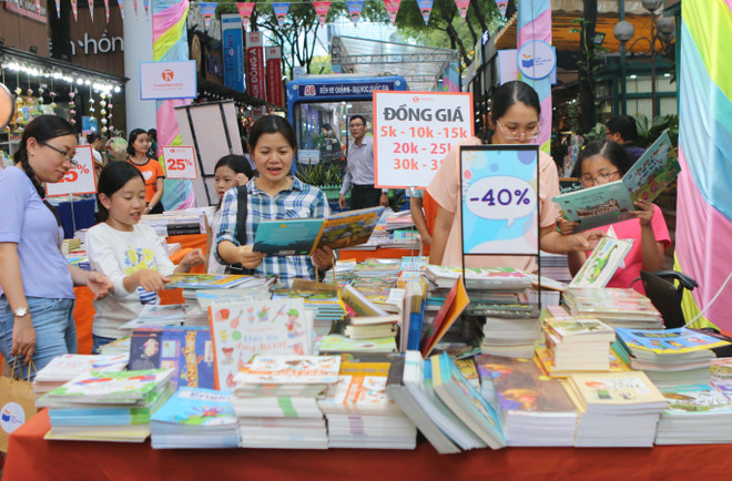 TP. Hồ Chí Minh: Khai mạc Hội sách thiếu nhi Mở trang sách-Vẽ ước mơ ảnh 1