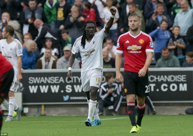 Kết quả bóng đá: Manchester United gục ngã, Juventus tiếp tục bại trận ảnh 1