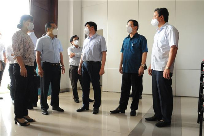 Khảo sát việc thành lập Bệnh viện Hồi sức 500 giường tại Long An ảnh 1