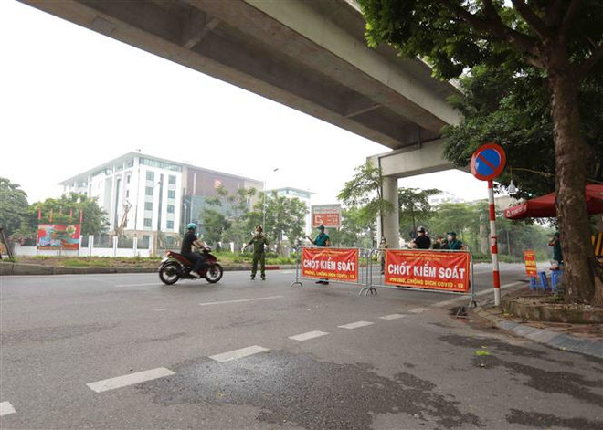 Hà Nội tăng cường trách nhiệm cán bộ trong thực hiện phòng chống dịch ảnh 2