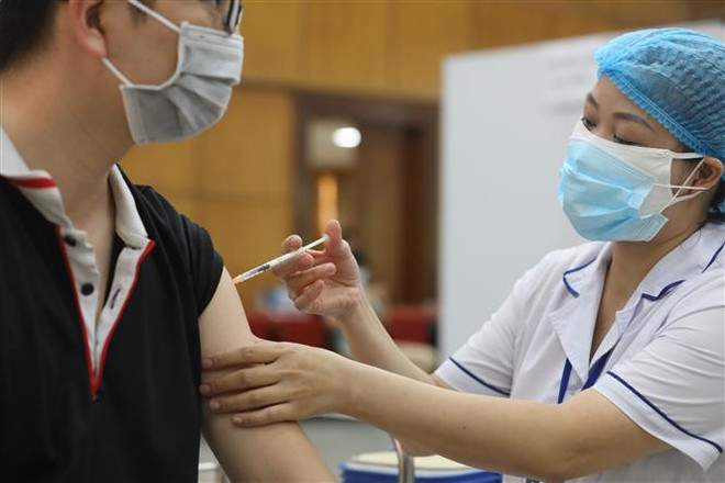 Hà Nội tăng cường trách nhiệm cán bộ trong thực hiện phòng chống dịch ảnh 1