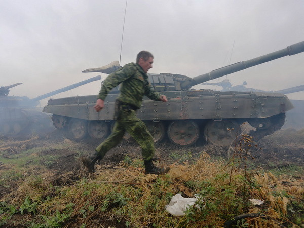 EC tiếp tục trừng phạt Nga đến khi thỏa thuận Minsk được thực thi ảnh 1