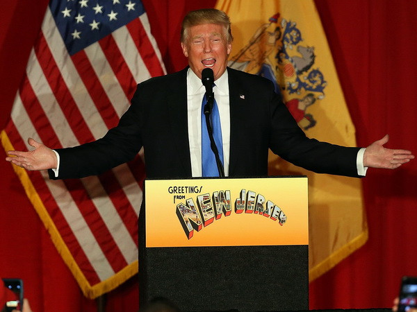 Tổng thống Obama: D.Trump “không biết gì" về các vấn đề thế giới ảnh 1