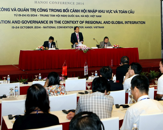 Quang cảnh phiên họp. (Ảnh: Phạm Kiên/TTXVN) Khai mạc phiên họp toàn thể Hội nghị EROPA năm 2014 ảnh 1