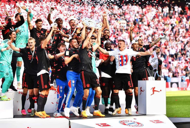 Bayern vô địch Bundesliga lần thứ 11 liên tiếp. Bayern Munich vô địch Bundesliga theo kịch bản 'không thể tin nổi' ảnh 4