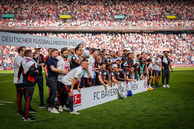 Bayern vô địch Bundesliga mùa giải 2022-23. Bayern Munich vô địch Bundesliga theo kịch bản 'không thể tin nổi' ảnh 3