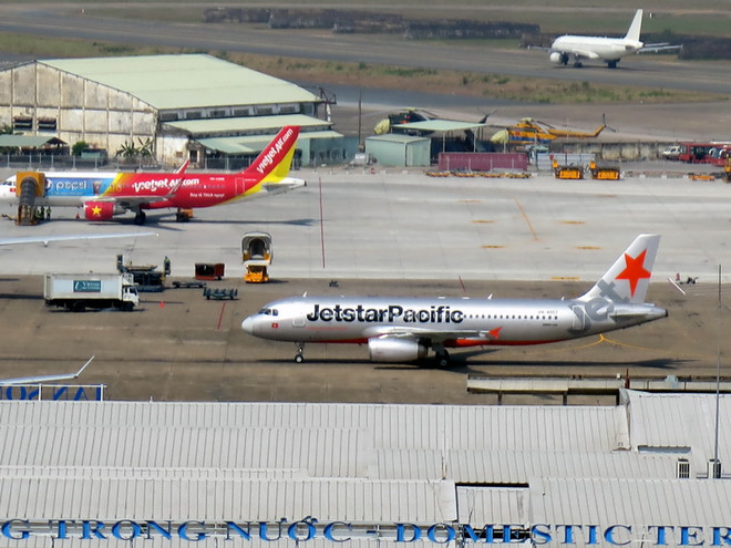 Cần giải pháp đồng bộ chống ùn tắc, ngập lụt cho sân bay Tân Sơn Nhất ảnh 1