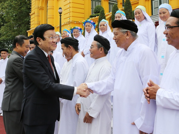 Chủ tịch nước tiếp Đoàn chức sắc, lãnh đạo các hội thánh Cao Đài ảnh 1