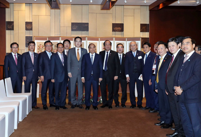 Thủ tướng Nguyễn Xuân Phúc tiếp Phó Chủ tịch Tập đoàn Samsung ảnh 2