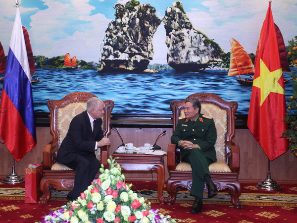 Lãnh đạo Bộ Quốc phòng tiếp đại diện Nga về hợp tác kỹ thuật quân sự ảnh 1