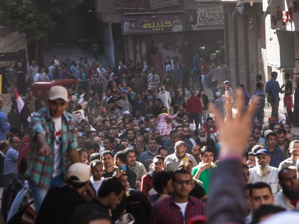 Biểu tình phản đối cựu Bộ trưởng Quốc phòng al-Sisi ảnh 1