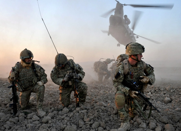 NATO nhất trí thành lập lực lượng phản ứng nhanh đối phó Nga ảnh 1